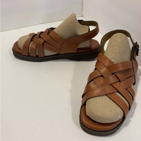 Kinsman men’s sz 8 brown fully cushioned fisherman sandals with ankle strap - Picture 1 of 6